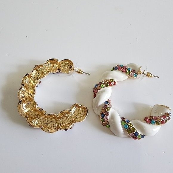NEW Multicolor Rhinestone Embellished Braided White Hoop Earrings - Picture 4 of 9